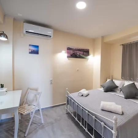 Апартаменты Ifi Sea House Никиана Экстерьер фото